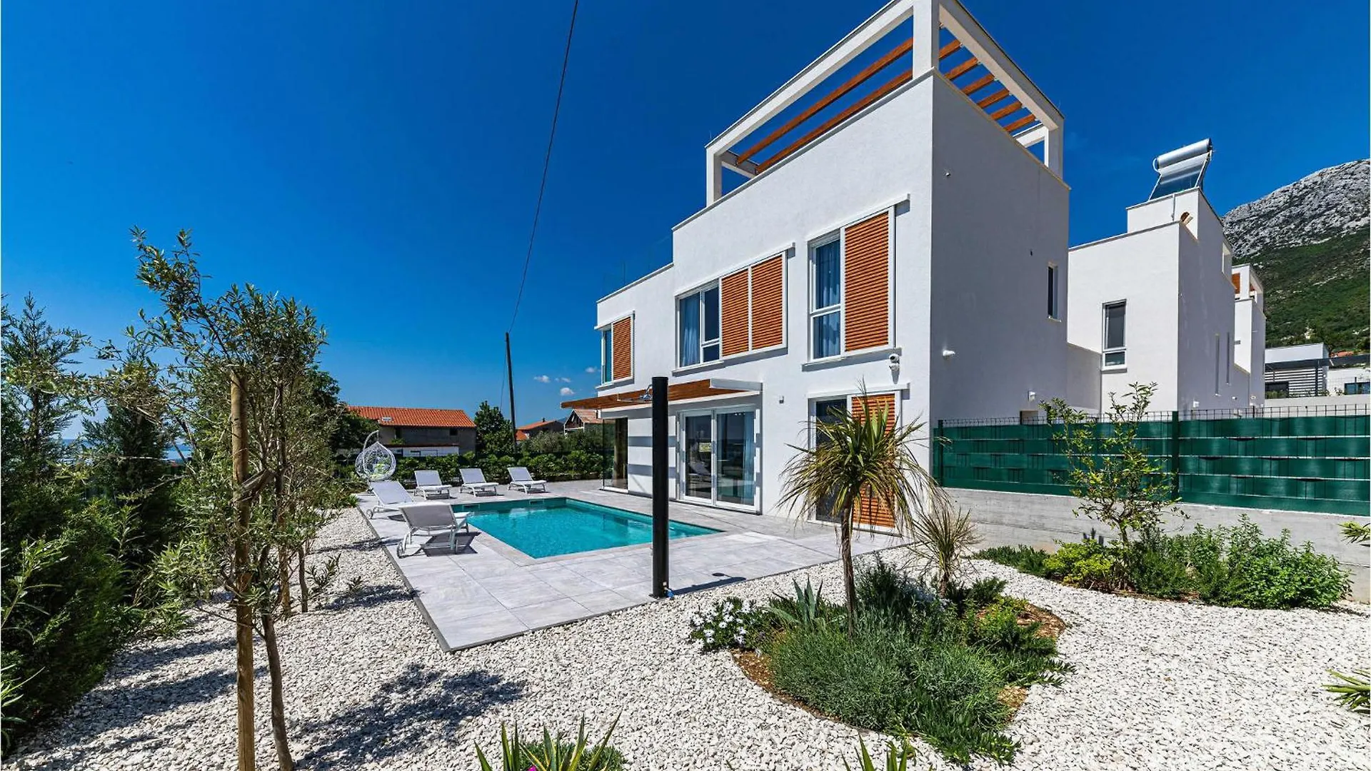 4 Bedroom Amazing Home In Kastel Gomilica Kastela
